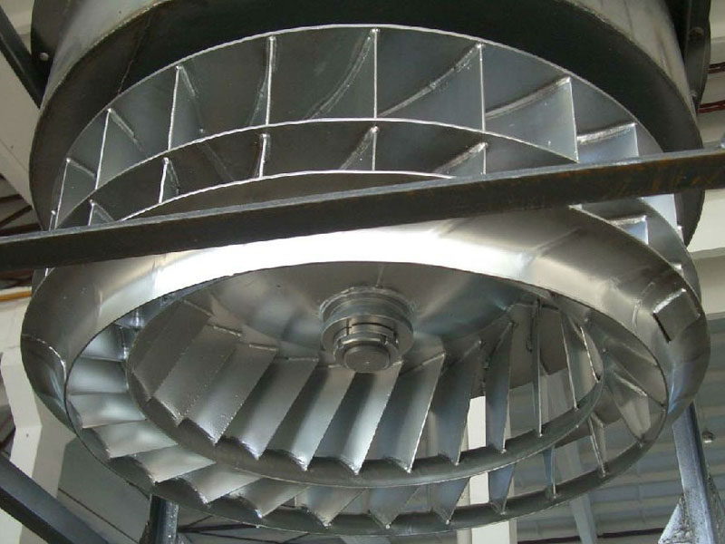 散熱風(fēng)扇的工作原理 散熱風(fēng)扇的工作原理